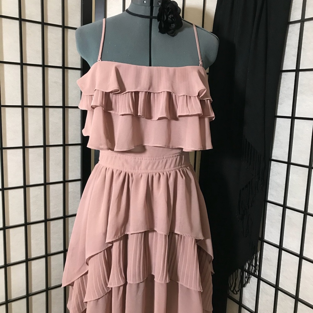 Flowy Pale Pink Dress - New With Tags